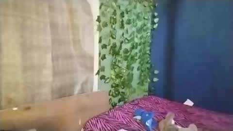 Juliana online show from 01.30.25