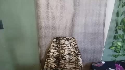 Juliana online show from 03.10.25