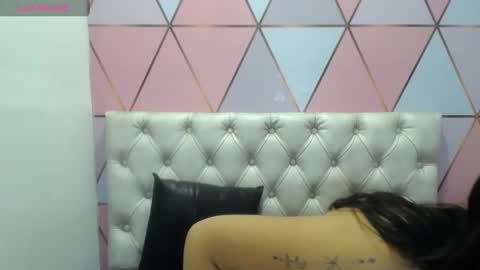 Juli online show from 03.08.25