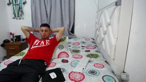 Juliana online show from 12.10.24