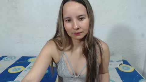 Juli online show from 09.18.25