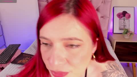 Juli online show from 01.10.25