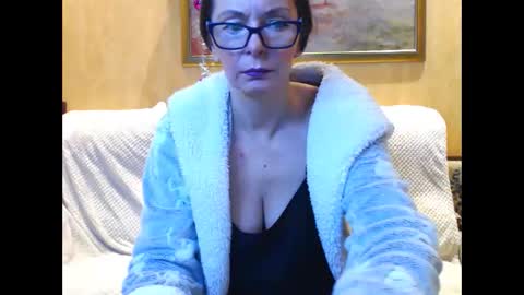 julianna online show from 12.25.24