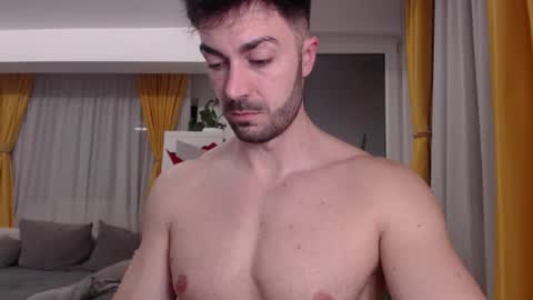 JulianRoyce online show from 04.05.26