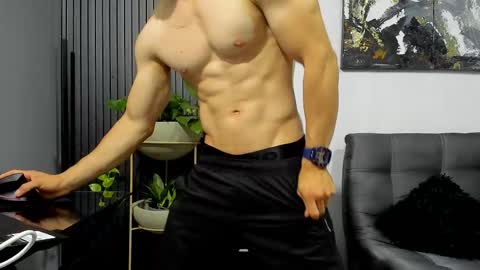 Julian online show from 02.25.25