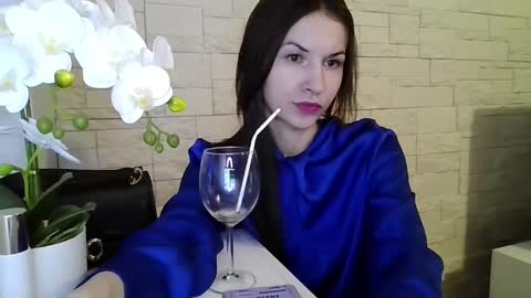 Julia online show from 03.20.26