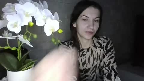 Snapshot of juliaorgasm chatting on 04.18.26 Julia online show from 04.18.26