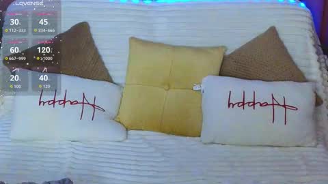 Julia online show from 10.07.25