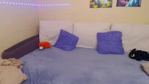 Snapshot of juliasane_ chatting on 03.02.25 Jul online show from 03.02.25