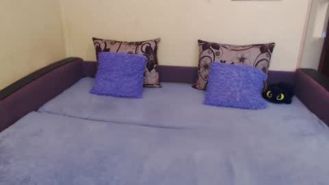 Jul online show from 11.22.25