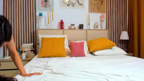 Julia online show from 10.17.25