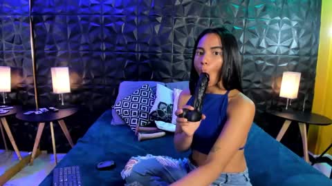 julie coper online show from 01.30.25