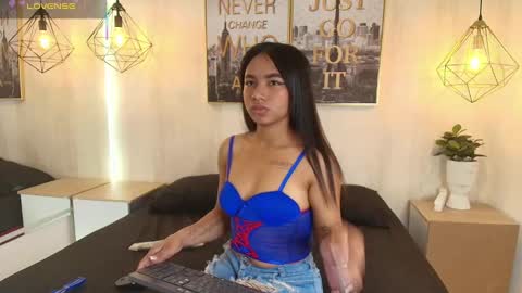 julie coper online show from 09.10.25