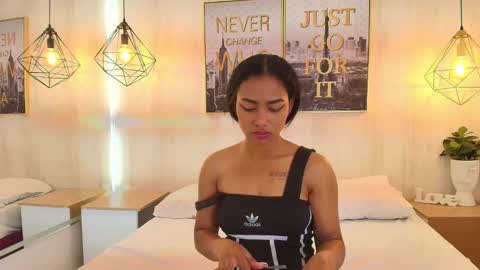 julie coper online show from 10.09.25