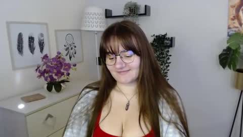 Julie online show from 10.13.25