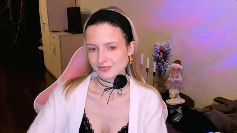 Julie online show from 01.08.26