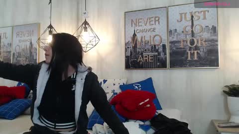 Julie and Tommy.  online show from 02.13.25