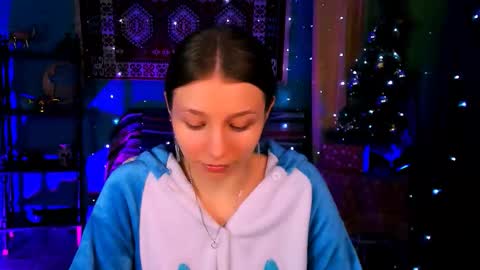 juliedaniel online show from 12.22.25