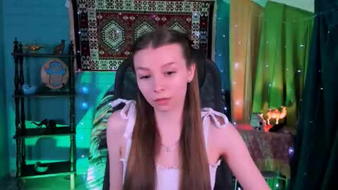 juliedaniel online show from 02.04.26