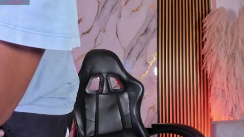 Julien online show from 04.01.26