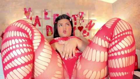 Snapshot of juliet_miller chatting on 02.14.26 Juliet online show from 02.14.26