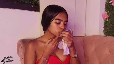 Juli online show from 03.15.26