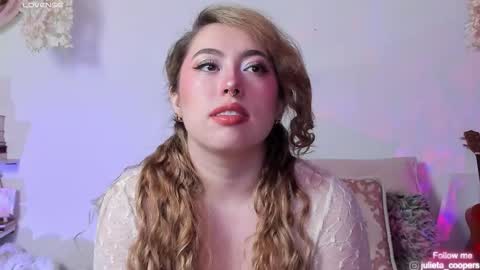 Juli  online show from 03.15.26