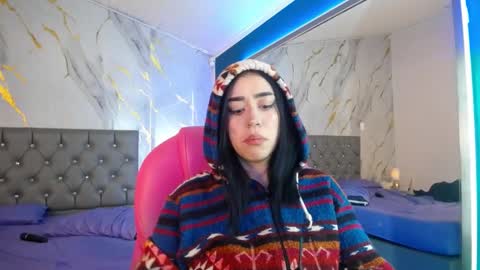 Snapshot of julieta_de_los_angeles chatting on 02.26.25 Julieta online show from 02.26.25