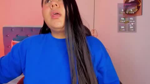 Julieta Mille online show from 10.11.25