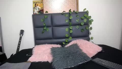 Julieta online show from 03.19.26