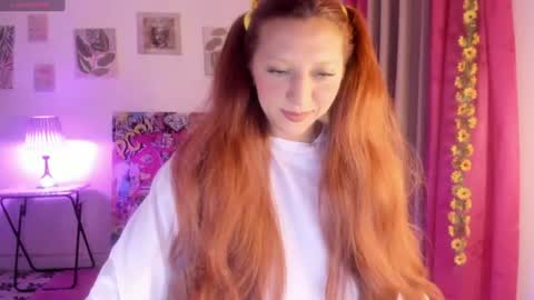 Snapshot of julietacollinss chatting on 07.14.26 Julieta online show from 07.14.26