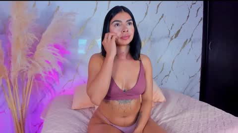 Julieth Gomez online show from 02.19.26