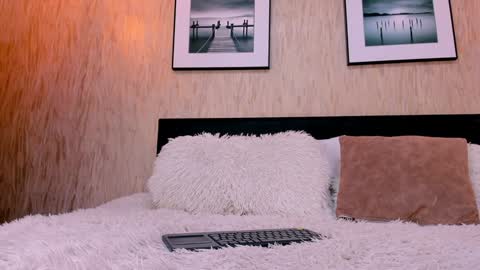 andara velez online show from 12.31.24