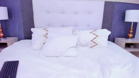 andara velez online show from 01.31.25