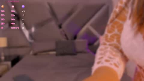 andara velez online show from 10.05.25