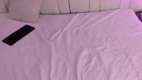 andara velez online show from 10.12.25