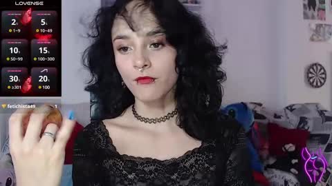 Julieta Jaguar online show from 02.12.25