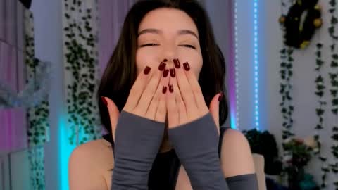 Snapshot of julietaromaniss chatting on 12.19.25 Julieta or Jully online show from 12.19.25