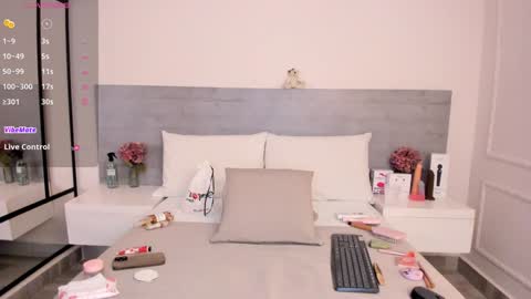 Juliana online show from 12.26.24