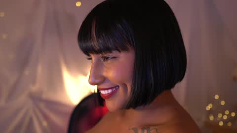 Snapshot of julietawinona chatting on 01.14.25 julietawinona online show from 01.14.25