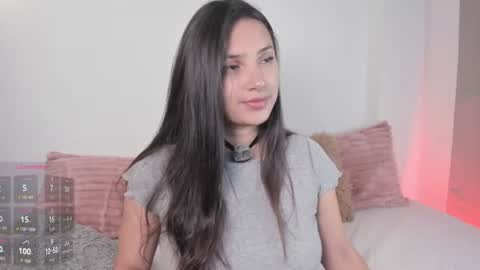 Snapshot of julieth1_ chatting on 06.24.26 . online show from 06.24.26