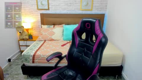 Julieth  online show from 09.14.25