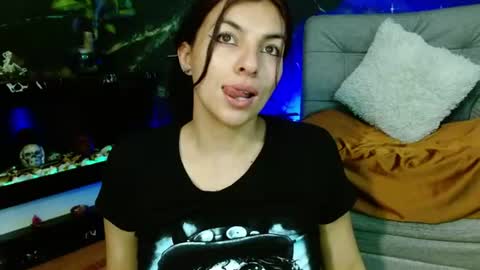 Snapshot of julieth_sex1 chatting on 07.03.26 online show from 07.03.26