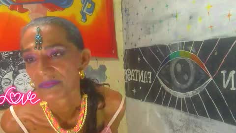 Julieth Wolf online show from 10.21.25