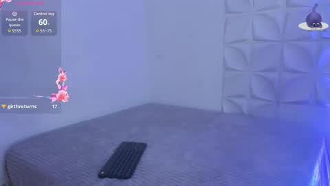 Julieth online show from 11.04.25