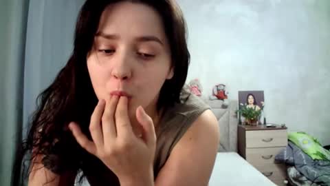 Snapshot of julietkalen chatting on 01.16.25 Julietkitty online show from 01.16.25