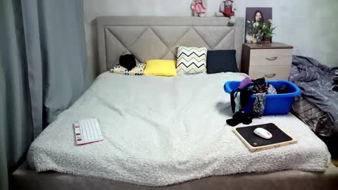 Snapshot of julietkalen chatting on 01.19.25 Julietkitty online show from 01.19.25