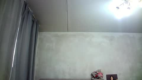 Snapshot of julietkalen chatting on 02.25.25 Julietkitty online show from 02.25.25