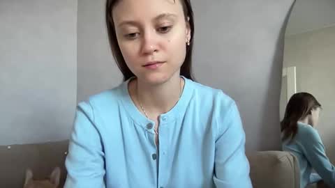 julietsensation online show from 09.15.25