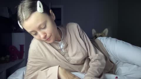 julietsensation online show from 09.20.25